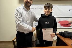 Imran Duraki shpërblehet nga FPPK për suksesin e arritur në MTTU